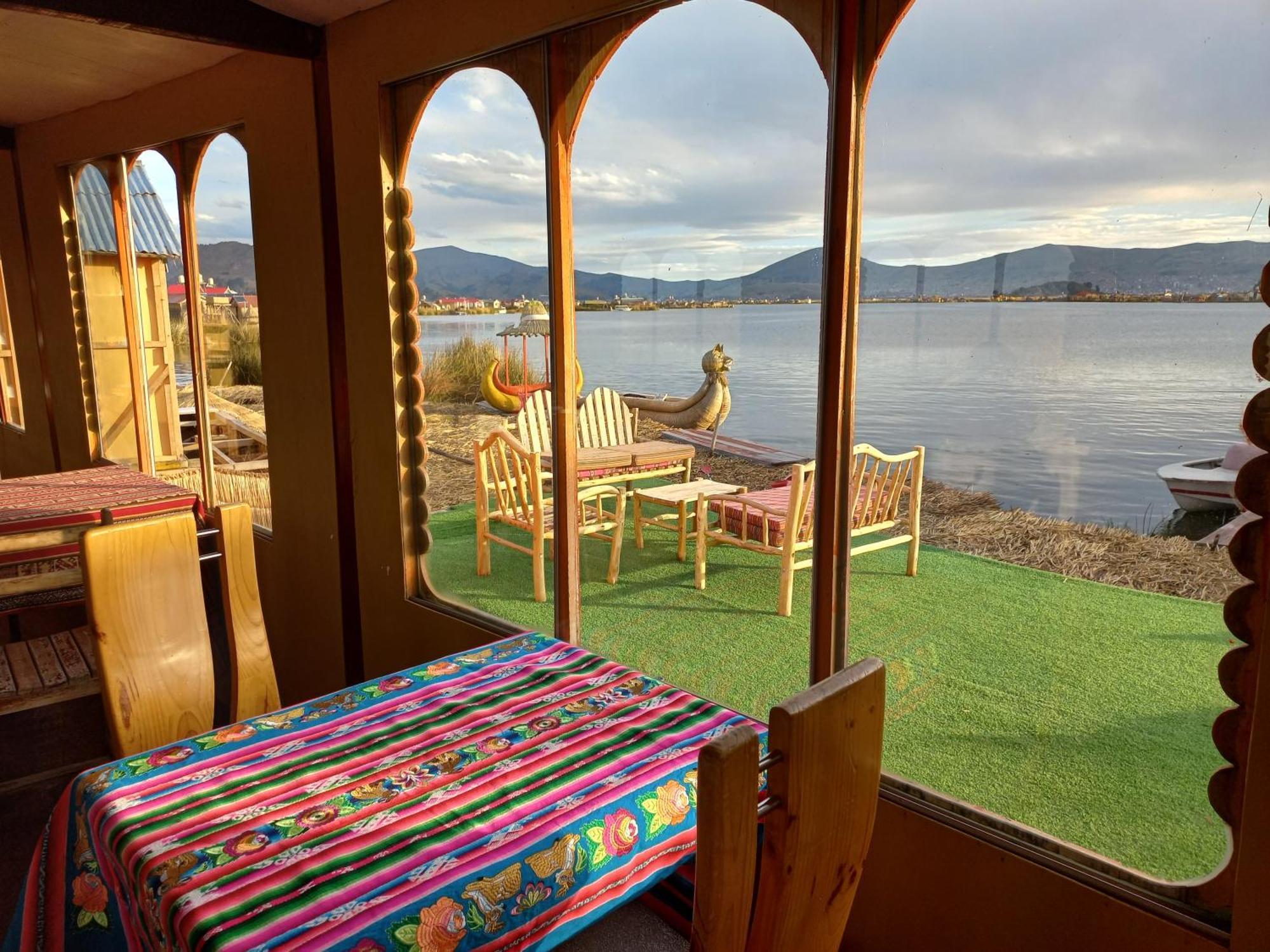 Hotel Uros Aruma-Uro On Uros Floating Islands Puno Exterior foto